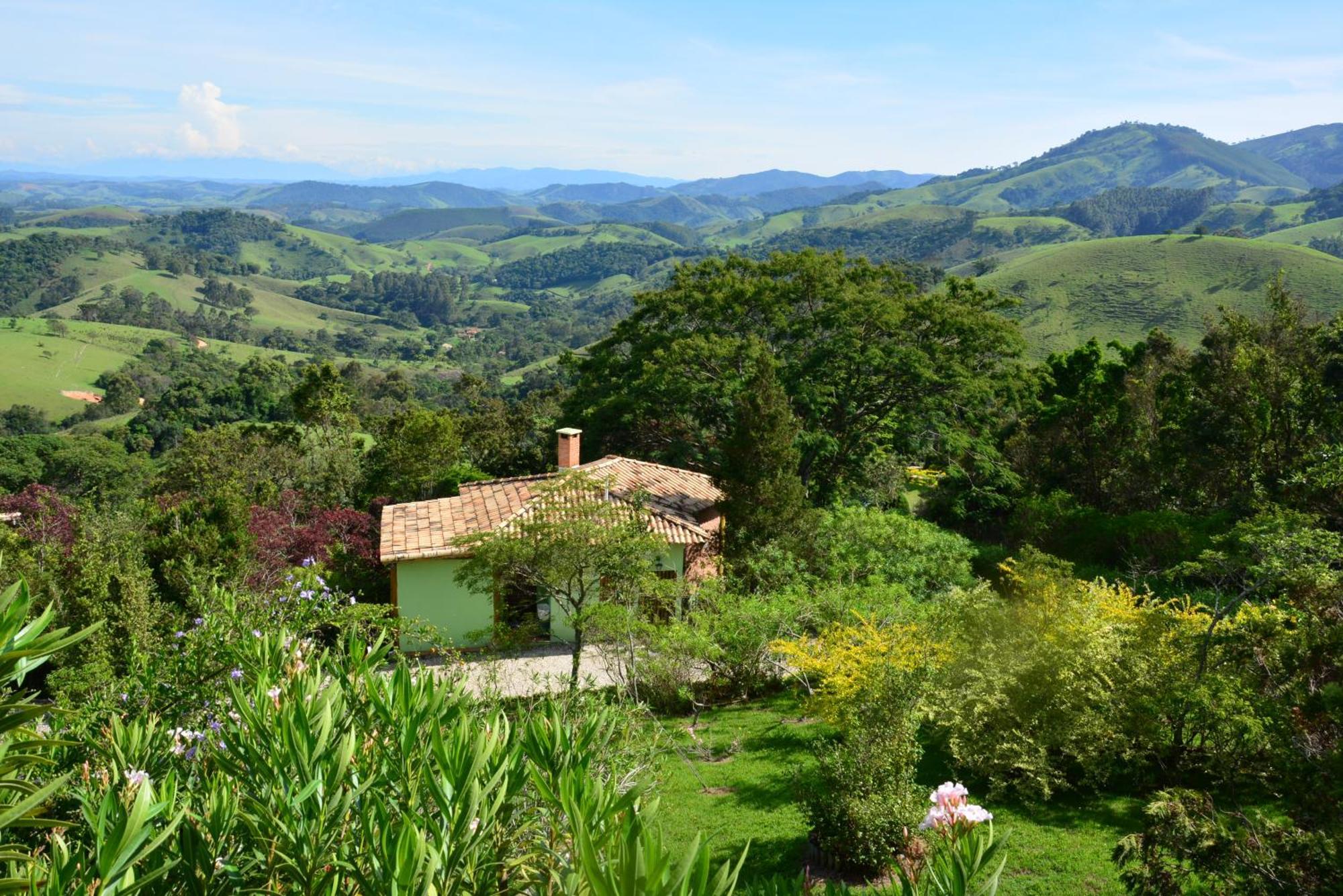 Pousada Quinta Da Serra Acomodação com café da manhã Cunha Quarto foto