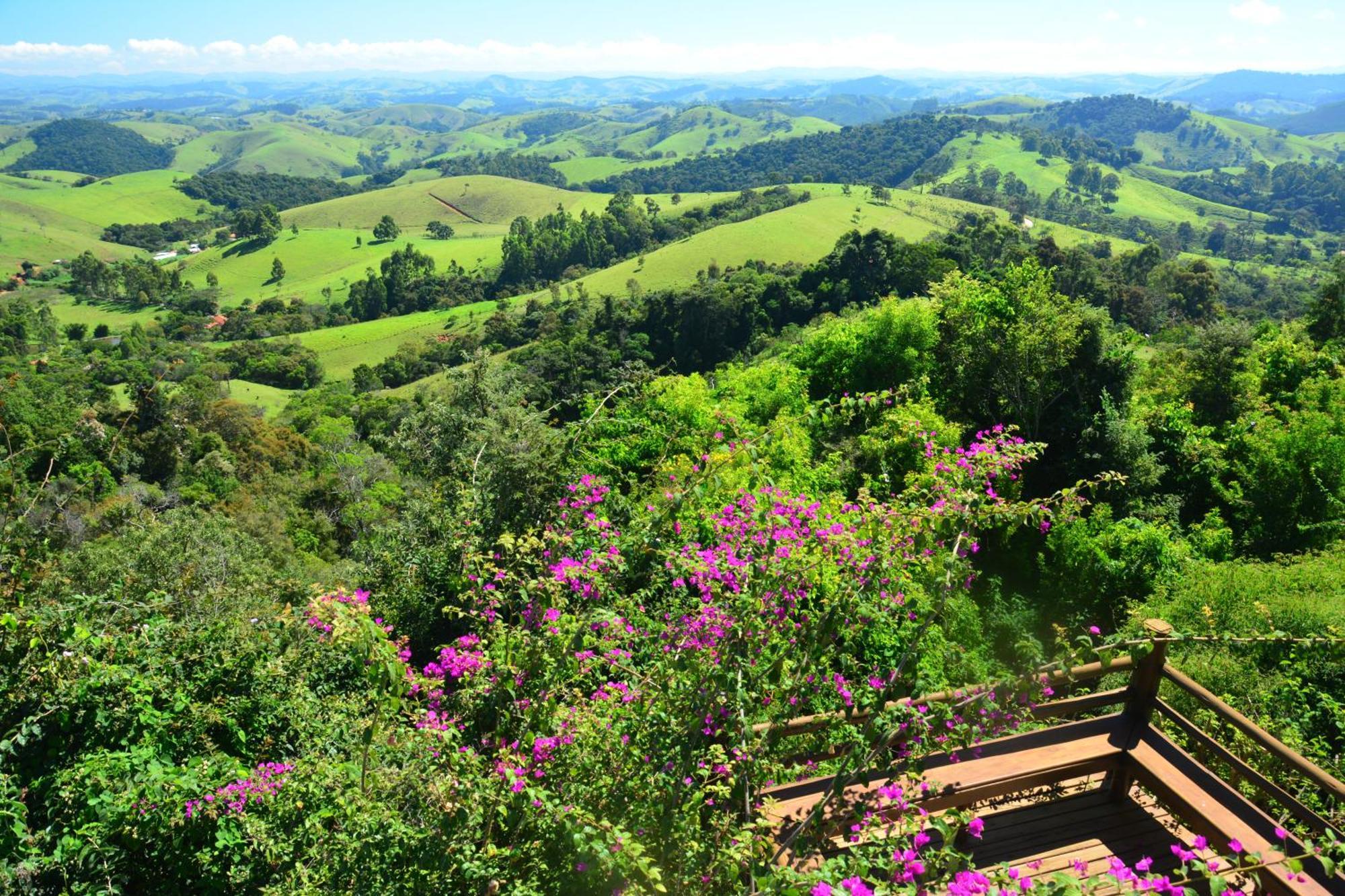 Pousada Quinta Da Serra Acomodação com café da manhã Cunha Exterior foto