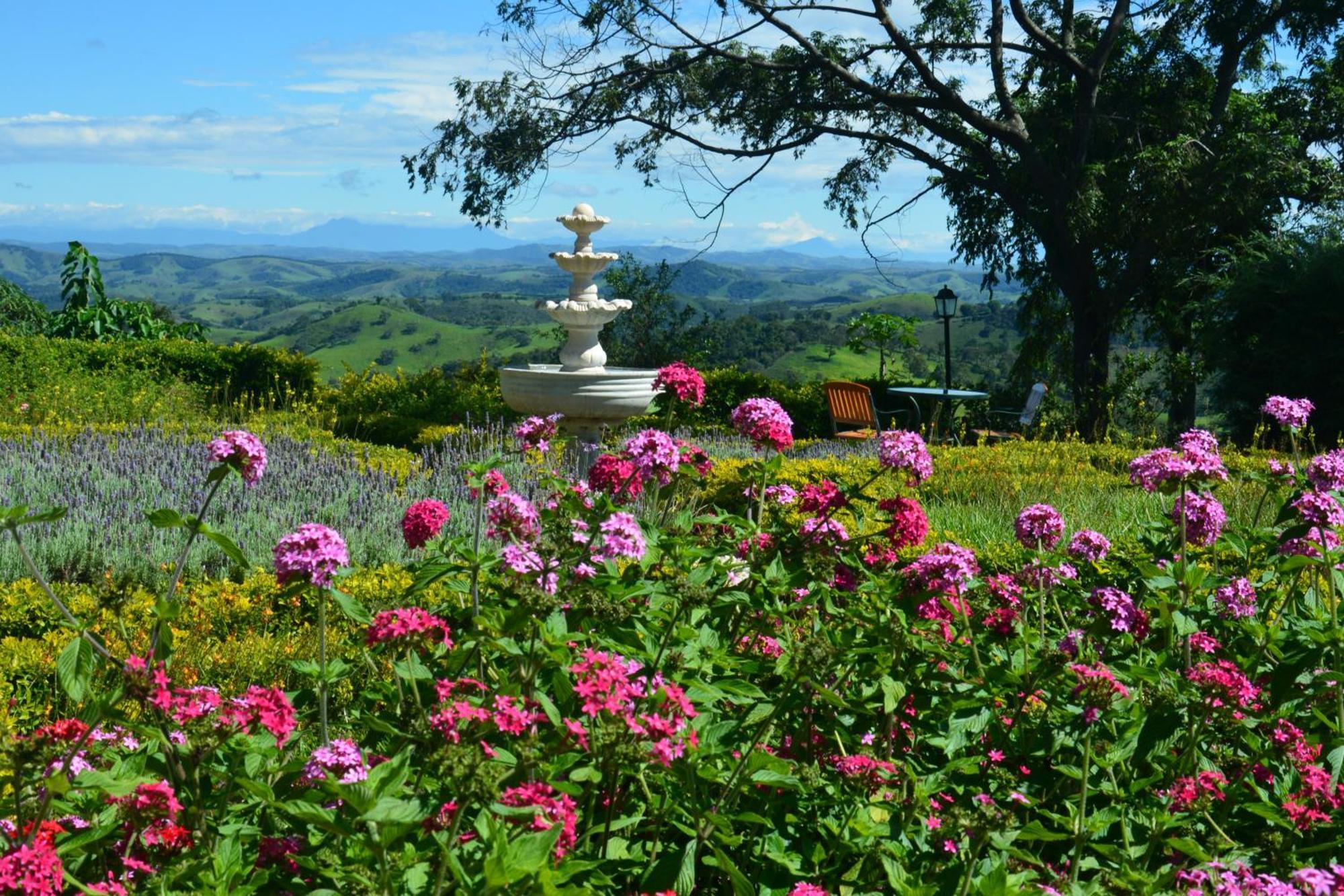 Pousada Quinta Da Serra Acomodação com café da manhã Cunha Exterior foto